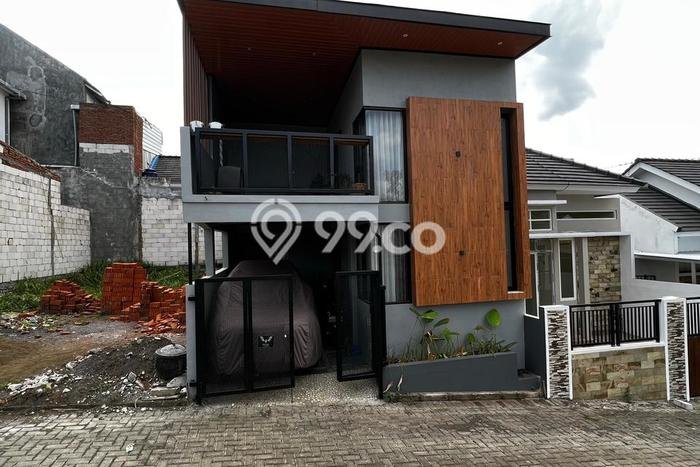 FEATURED! Rumah Nyaman di Sukun, Luas 70m2m² Bangunan 85m2m² FEATURED! Rumah Nyaman di Sukun, Luas 70m2m² Bangunan 85m2m²