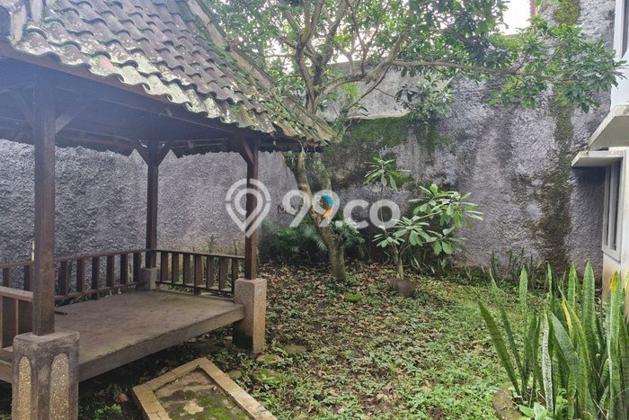 Jual Rumah Luas Megah Dengan View Cantik di Villa Puncak Tidar, Malang Jual Rumah Luas Megah Dengan View Cantik di Villa Puncak Tidar, Malang