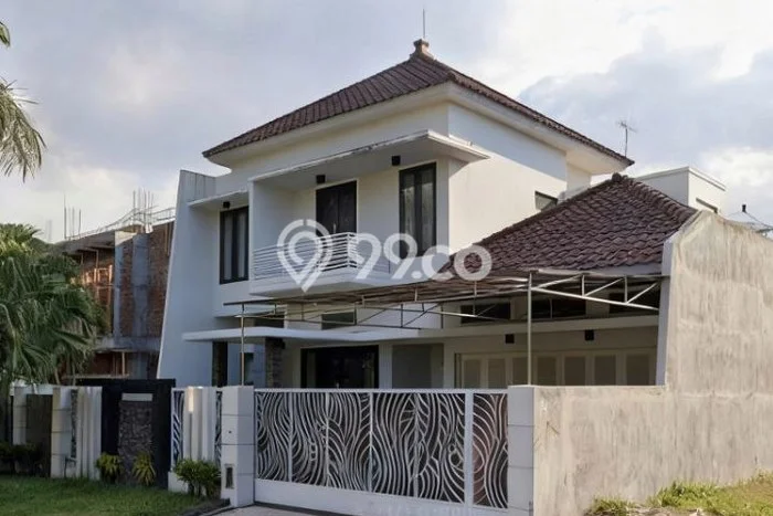 Rumah Kontrakan Malang LT 375m2 LB 360m2 Kawasan Araya Rumah Kontrakan Malang LT 375m2 LB 360m2 Kawasan Araya