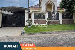 Rumah Elit Modern Tanpa Renovasi di Dieng Malang Rumah Elit Modern Tanpa Renovasi di Dieng Malang