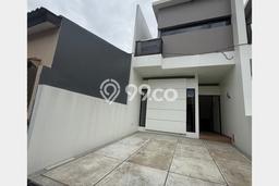 Rumah Luas Asri 3 KT Siap Huni di Taman Kopo Indah Bandung Rumah Luas Asri 3 KT Siap Huni di Taman Kopo Indah Bandung