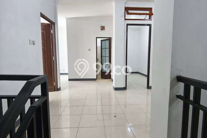 Jual Rumah Eksklusif 6 KT di Kopo, Bandung Jual Rumah Eksklusif 6 KT di Kopo, Bandung