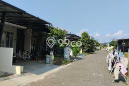Dijual Rumah Siap Huni di Baleendah Bandung Harga Rp 485 Juta LT 90m2 Dijual Rumah Siap Huni di Baleendah Bandung Harga Rp 485 Juta LT 90m2