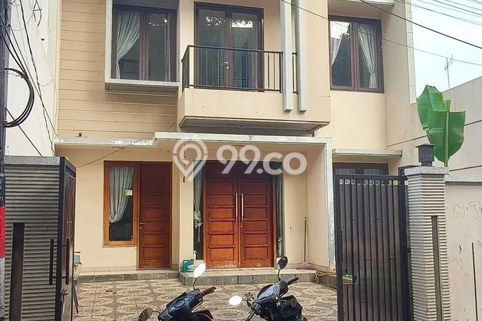 Disewakan Segera Rumah Kondisi Bagus di Kawasan Jatinegara, Jakarta Timur Disewakan Segera Rumah Kondisi Bagus di Kawasan Jatinegara, Jakarta Timur