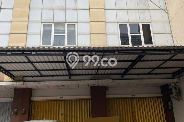 Ruko Usaha Dijual di Serpong Tangerang Selatan LT 108m2 & LB 324m2 Ruko Usaha Dijual di Serpong Tangerang Selatan LT 108m2 & LB 324m2