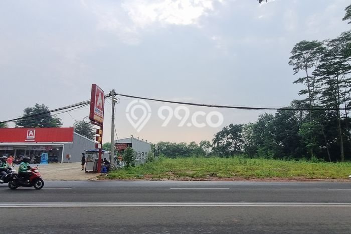 Tanah Kosong Dijual di Tangerang Selatan dengan Area 8200m2 Tanah Kosong Dijual di Tangerang Selatan dengan Area 8200m2