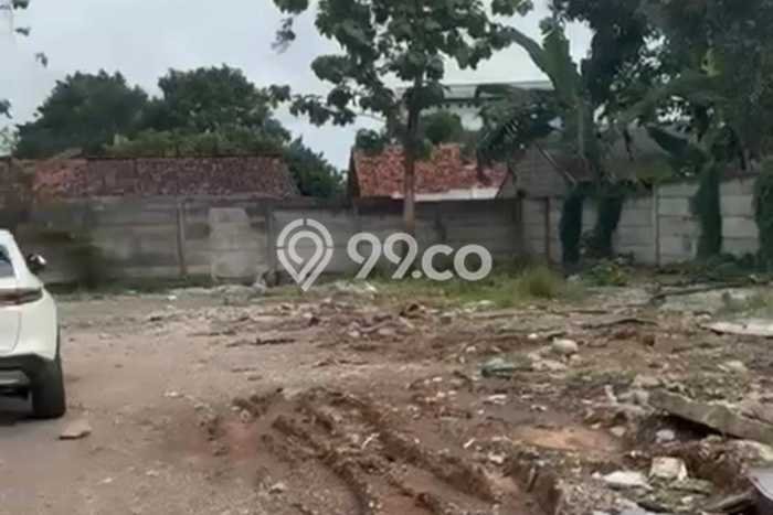 Kavling Tanah untuk Disewa di Pedurenan Lahan Luas 700m2 Kavling Tanah untuk Disewa di Pedurenan Lahan Luas 700m2