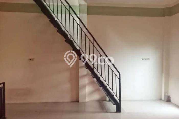 Unit Ruko Disewa Lokasi Duren Sawit, Jakarta Timur Spesifikasi Luas Bangunan 80m2 Unit Ruko Disewa Lokasi Duren Sawit, Jakarta Timur Spesifikasi Luas Bangunan 80m2