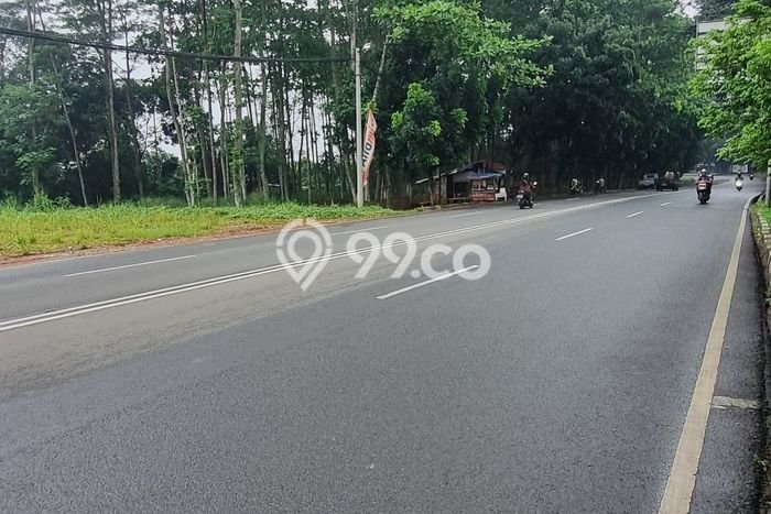 Tanah Kosong Dijual di Tangerang Selatan dengan Area 8200m2 Tanah Kosong Dijual di Tangerang Selatan dengan Area 8200m2