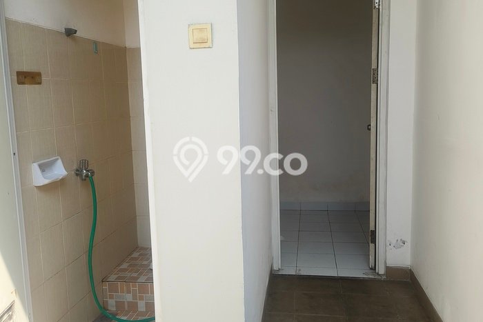 Rumah Sewa Tangerang LT 120m2 LB 100m2 Area Modernland Rumah Sewa Tangerang LT 120m2 LB 100m2 Area Modernland