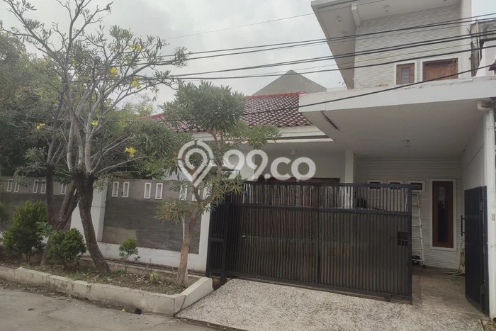 Rumah Eksklusif Siap Huni LT 225m2 di Cengkareng, Jakarta Barat Rumah Eksklusif Siap Huni LT 225m2 di Cengkareng, Jakarta Barat