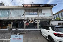 Disewakan Ruko di Kawasan Ramai Petitenget Luas 432m2 Disewakan Ruko di Kawasan Ramai Petitenget Luas 432m2