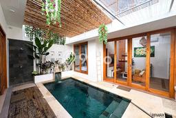 Lokasi Strategis! Vila di Denpasar Barat, Luas 100m2m², Kualitas Prima Lokasi Strategis! Vila di Denpasar Barat, Luas 100m2m², Kualitas Prima