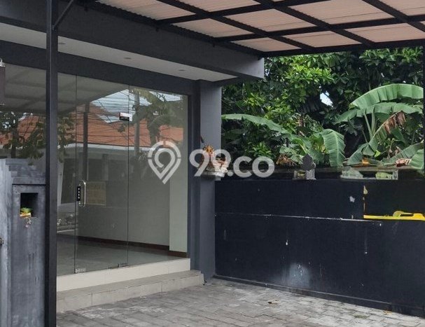 Disewakan Ruko di Kawasan Ramai Kerobokan Luas 45m2 Disewakan Ruko di Kawasan Ramai Kerobokan Luas 45m2