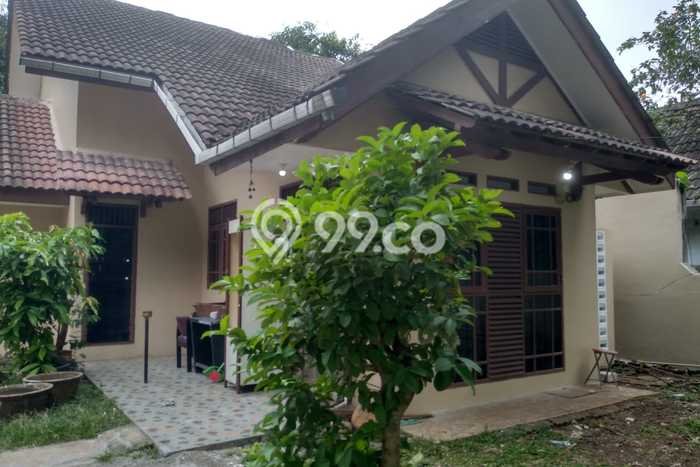 RARE UNIT! Rumah kawasan BSD, 1 KM, Pemandangan Kota, Luas 300m² Bangunan 200m² RARE UNIT! Rumah kawasan BSD, 1 KM, Pemandangan Kota, Luas 300m² Bangunan 200m²