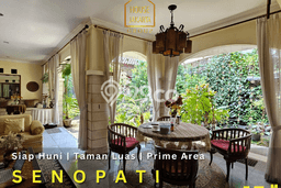 For Sale! Premium House LT 709m2 Desain Elegan di Senopati For Sale! Premium House LT 709m2 Desain Elegan di Senopati