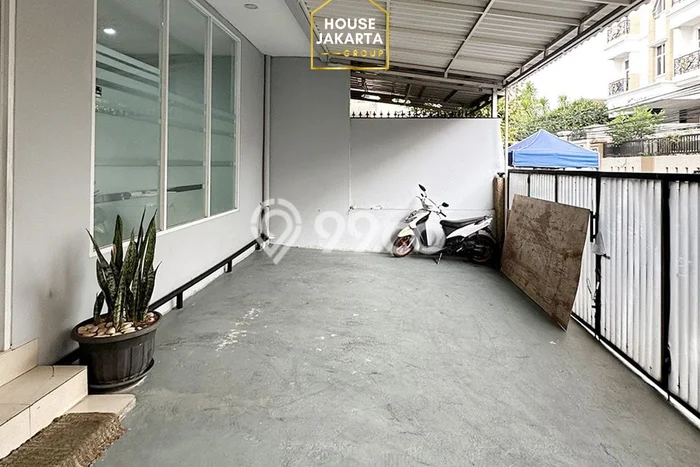 Rumah Kost untuk Dijual di Cipete Punya 29 Kamar Rumah Kost untuk Dijual di Cipete Punya 29 Kamar