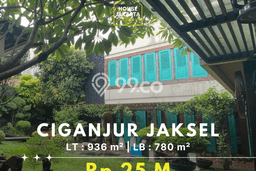 Rumah Elit Modern Tanpa Renovasi di Ciganjur Jakarta Selatan Rumah Elit Modern Tanpa Renovasi di Ciganjur Jakarta Selatan