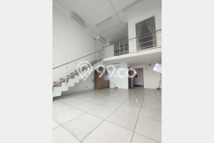 Unit Kantor Disewakan di KH Mas Mansyur di Area Ramai & Strategis Unit Kantor Disewakan di KH Mas Mansyur di Area Ramai & Strategis
