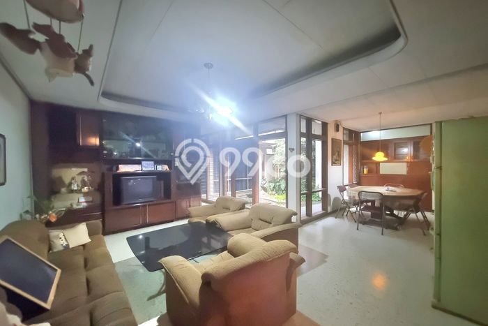 Rumah Elit Modern Tanpa Renovasi di Riau Bandung Rumah Elit Modern Tanpa Renovasi di Riau Bandung