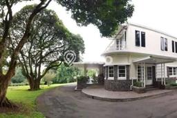 Rumah Elit Modern Tanpa Renovasi di Ciumbuleuit Bandung Rumah Elit Modern Tanpa Renovasi di Ciumbuleuit Bandung