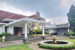 Hunian Super Mewah dengan Akses Paling Strategis di Lembang, Bandung Hunian Super Mewah dengan Akses Paling Strategis di Lembang, Bandung