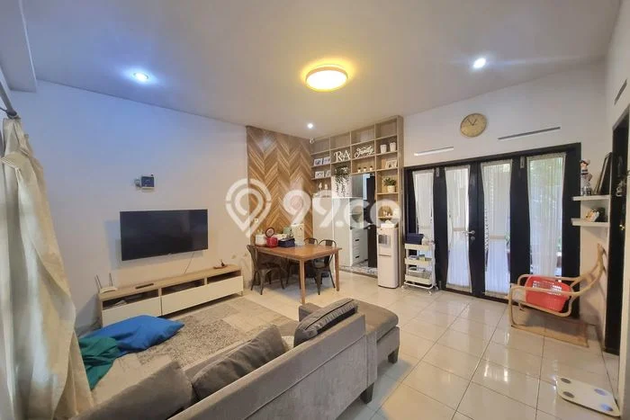 Rumah Mewah LB 200m2 Siap Huni Desain Elegan di Cijagra, Bandung Rumah Mewah LB 200m2 Siap Huni Desain Elegan di Cijagra, Bandung