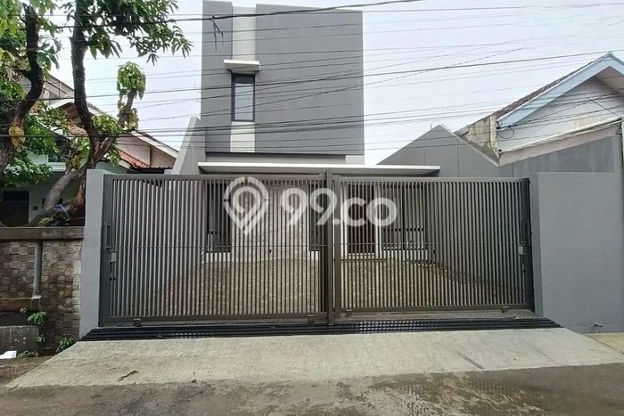 Rumah Elit Modern Siap Huni di BKR Bandung Rumah Elit Modern Siap Huni di BKR Bandung
