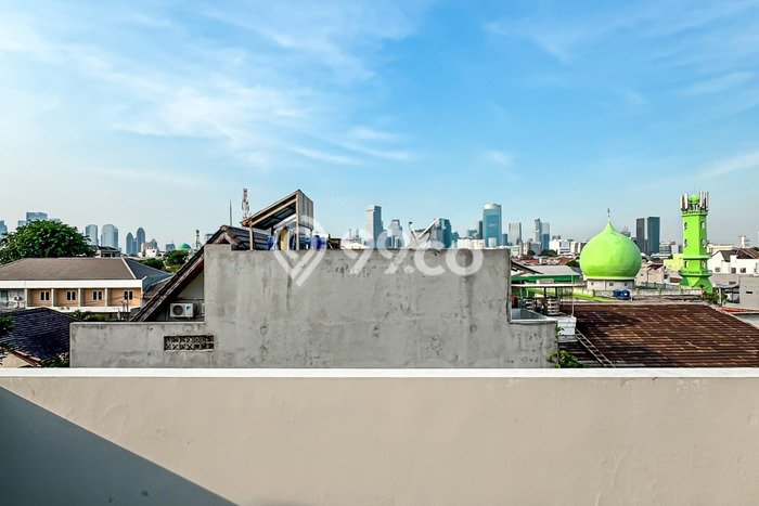 Rumah Mewah LB 186m2 Siap Huni Desain Elegan di Bangka, Jakarta Selatan Rumah Mewah LB 186m2 Siap Huni Desain Elegan di Bangka, Jakarta Selatan