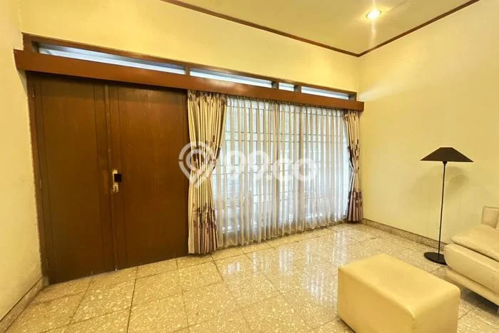 Rumah Luxury Modern Siap Huni di Riau Bandung Rumah Luxury Modern Siap Huni di Riau Bandung