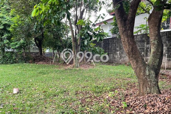 Dijual Tanah di Jakarta Timur, Luas 560m2 SHM Dijual Tanah di Jakarta Timur, Luas 560m2 SHM