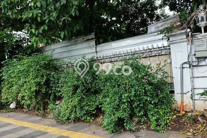 Sewa Rumah Nyaman di Menteng Harga Rp 1,1 Miliar/ Tahun Sewa Rumah Nyaman di Menteng Harga Rp 1,1 Miliar/ Tahun
