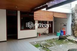 Hunian Mewah LB 517m2 Siap Huni Desain Elegan di Kertajaya, Surabaya Hunian Mewah LB 517m2 Siap Huni Desain Elegan di Kertajaya, Surabaya