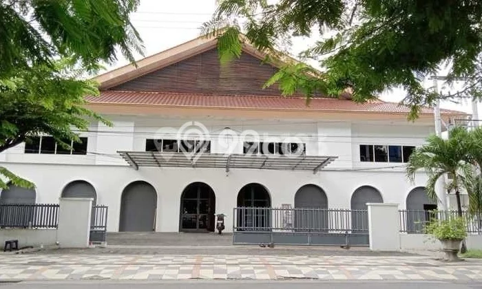Komersial Disewa di Genteng, Surabaya, LT 1043m2 / LB 840m2 Komersial Disewa di Genteng, Surabaya, LT 1043m2 / LB 840m2
