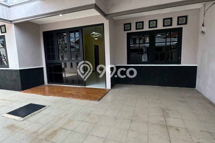 Rumah sewa siap pakai 3 KT di Kedung Baruk, Surabaya Rumah sewa siap pakai 3 KT di Kedung Baruk, Surabaya