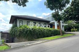 For Sale! Luxury House LT 1885m2 Desain Modern di Sentul For Sale! Luxury House LT 1885m2 Desain Modern di Sentul