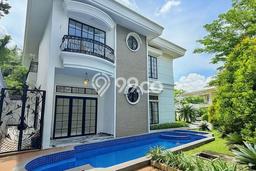 Jual Rumah Mewah Megah Dengan View Eksklusif di Sentul, Bogor Jual Rumah Mewah Megah Dengan View Eksklusif di Sentul, Bogor