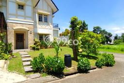 Rumah Luxury Modern Siap Huni di Sentul City Bogor Rumah Luxury Modern Siap Huni di Sentul City Bogor