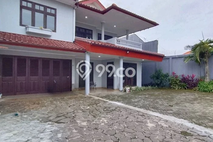 Rumah sewa siap huni 5 Kamar Tidur di Kemang, Jakarta Selatan Rumah sewa siap huni 5 Kamar Tidur di Kemang, Jakarta Selatan