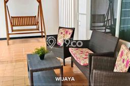 Hunian Bagus Disewakan di Wijaya, Jakarta Selatan LT 468m2, LB 322m2 Hunian Bagus Disewakan di Wijaya, Jakarta Selatan LT 468m2, LB 322m2