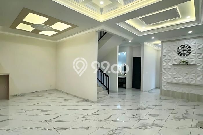 Rumah Mewah Siap Huni LT 198m2 di Kebon Jeruk, Jakarta Barat Rumah Mewah Siap Huni LT 198m2 di Kebon Jeruk, Jakarta Barat