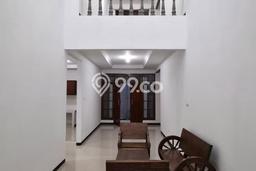 Rumah Minimalis 4 Kamar LT 150m2 di Kopo Rumah Minimalis 4 Kamar LT 150m2 di Kopo