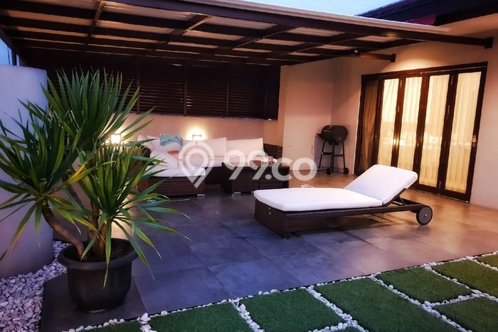 Ready to Use! Luxury House LT 239m2 Desain Elegan di Garuda Ready to Use! Luxury House LT 239m2 Desain Elegan di Garuda