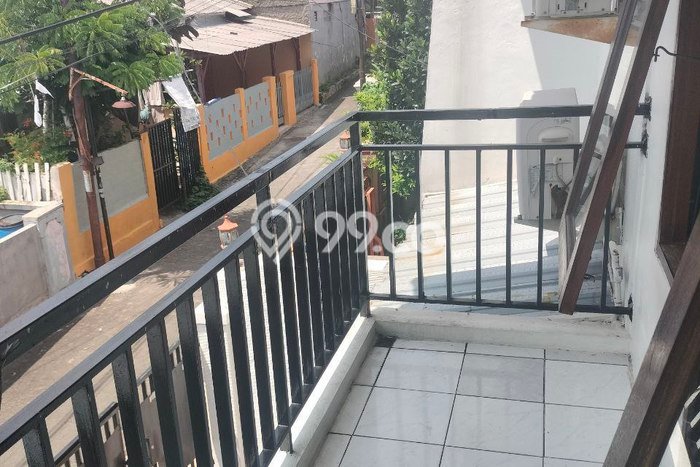 Rumah Modern 4 KT LT 81m2 di Pondok Kelapa Rumah Modern 4 KT LT 81m2 di Pondok Kelapa
