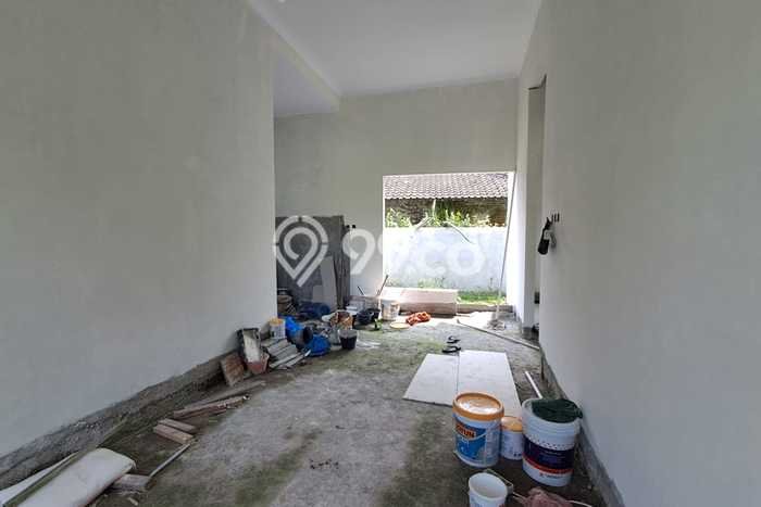 Rumah Modern Murah Di Tempel, Pembayaran Bisa Kpr Rumah Modern Murah Di Tempel, Pembayaran Bisa Kpr