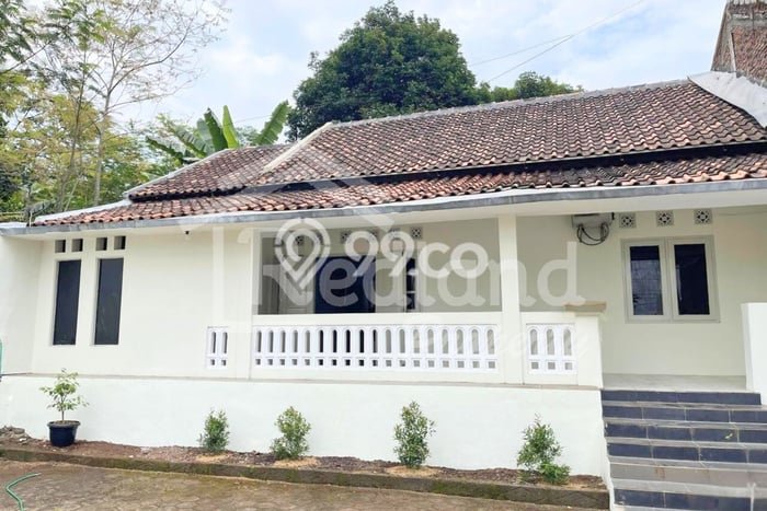 Dijual Rumah 4 Kamar Lokasi Ideal Nyaman dan Strategis di Batang Dijual Rumah 4 Kamar Lokasi Ideal Nyaman dan Strategis di Batang