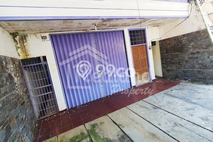 Rumah di Semarang Selatan, 2 KT, Dekat Universitas, LT 167m² LB 140m² Rumah di Semarang Selatan, 2 KT, Dekat Universitas, LT 167m² LB 140m²