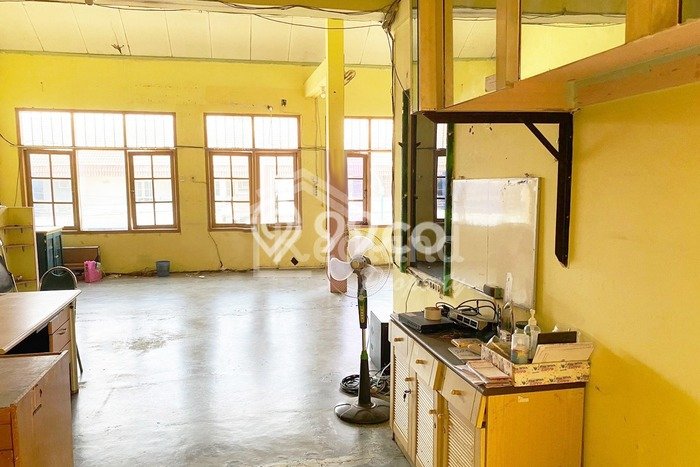 Ruko Dijual Lokasi Emas di Semarang Utara Luas 250m2 Ruko Dijual Lokasi Emas di Semarang Utara Luas 250m2