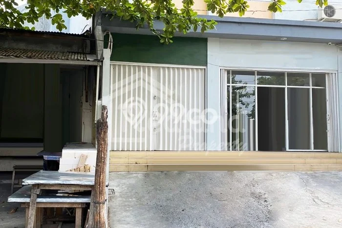 LOKASI STRATEGIS! Ruko Disewakan di , Luas 80m2m², Pusat Usaha LOKASI STRATEGIS! Ruko Disewakan di , Luas 80m2m², Pusat Usaha