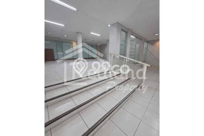 Untuk Dijual Komersial di Pedurungan Semarang LT 450m2 / LB 800m2 Untuk Dijual Komersial di Pedurungan Semarang LT 450m2 / LB 800m2